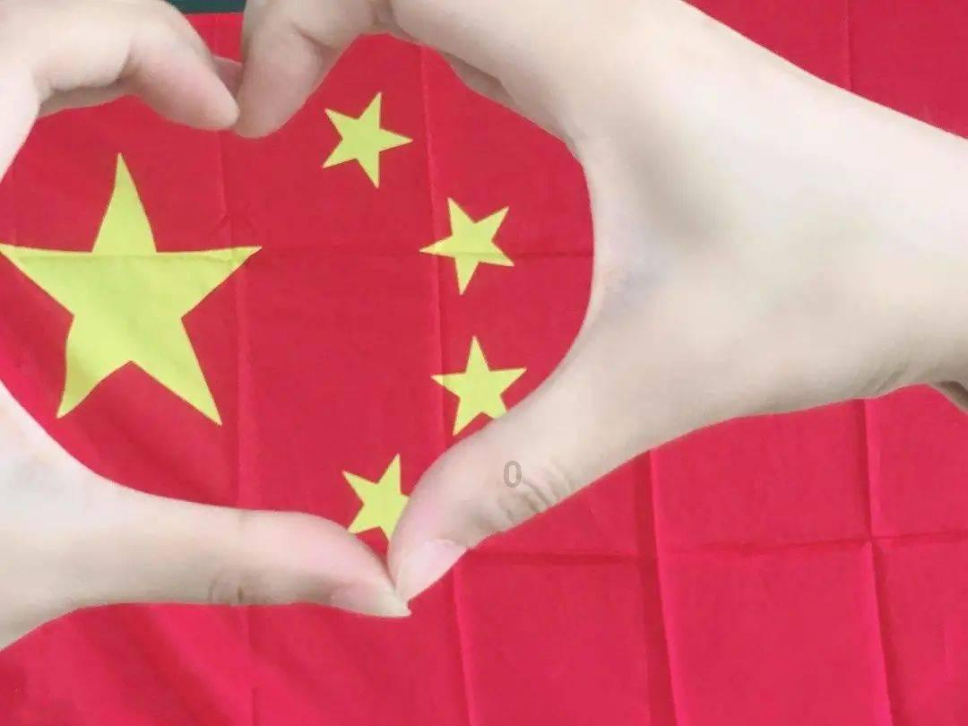 五菱扬光正式公布,车头偏乘用化动感