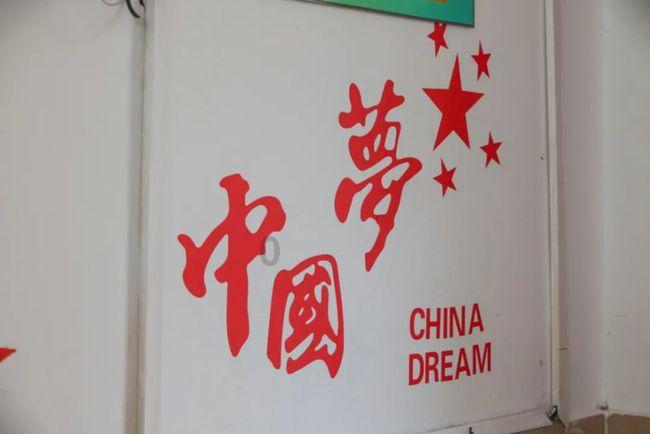 你有没有在一瞬间发现一个人城府很深？游戏画面