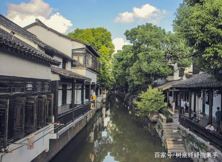 逃离遗弃的建筑3
